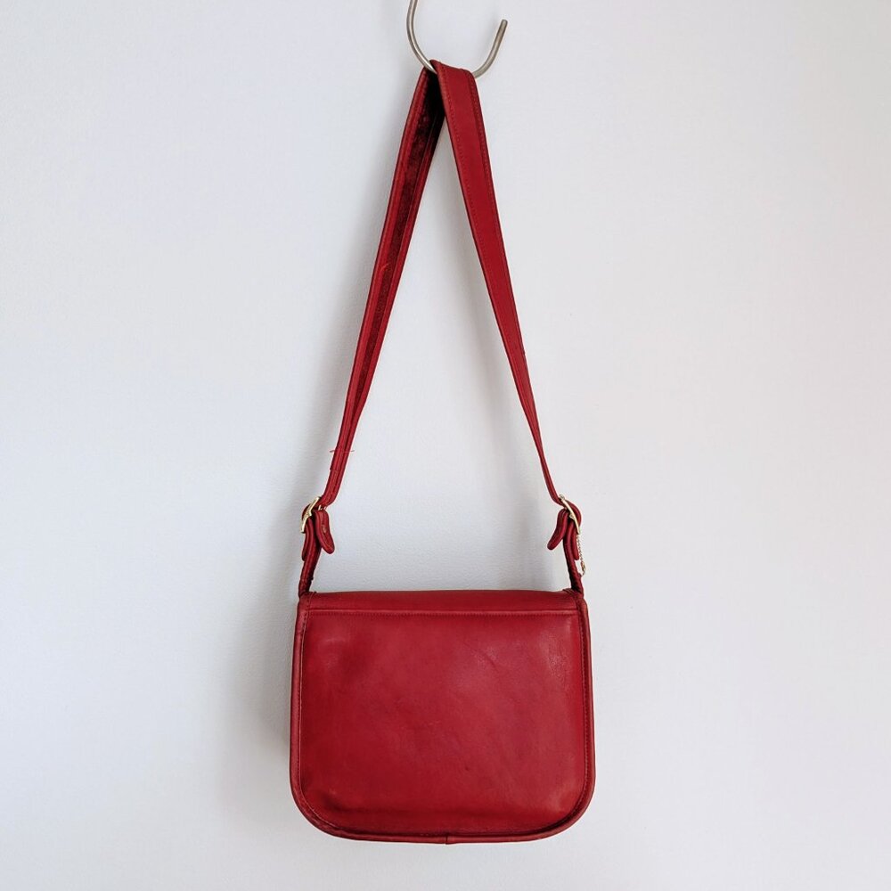 Vintage Coach NYC Small Shoulder Bag 9530 Red Larger Variation - Picture 2 of 16